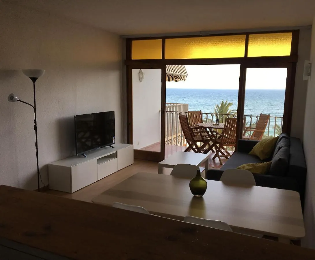 Apartamento Con Vistas Al Mar. Primera Linea De Playa. Aguadulce  Aguadulce (Almeria)